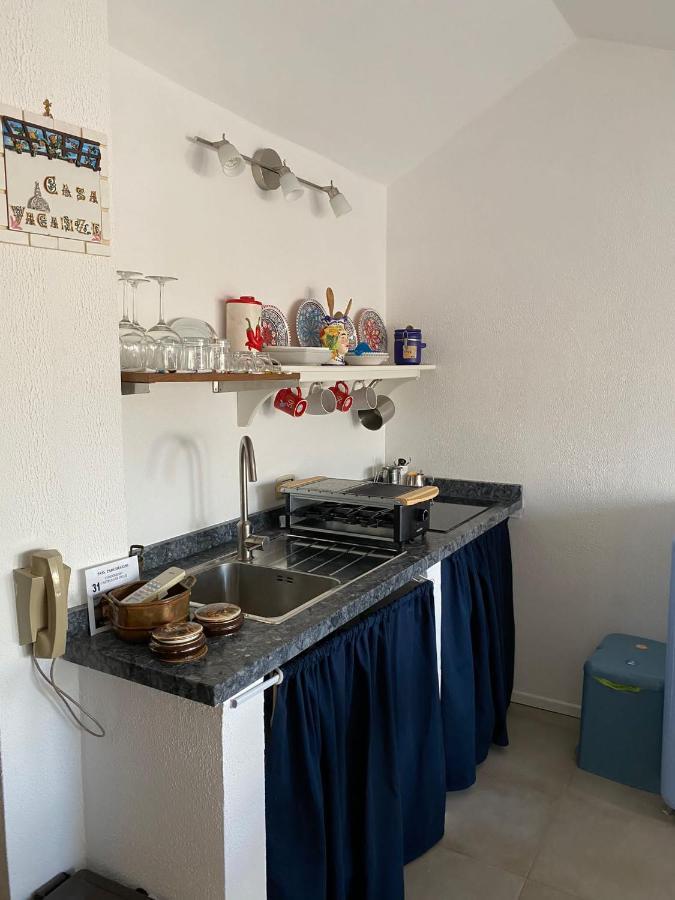 Appartamento Nel Fabbricato Denominato Il Castello Praia a Mare Luaran gambar