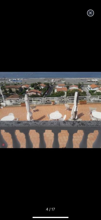 Appartamento Nel Fabbricato Denominato Il Castello Praia a Mare Luaran gambar
